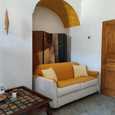 Biodammuso Scauri (Sicily)